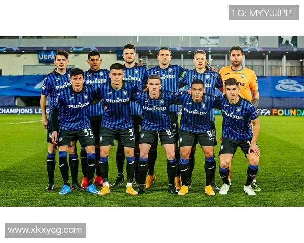 外国球星观看精彩足球比赛集锦并分享个人见解与精彩瞬间分析